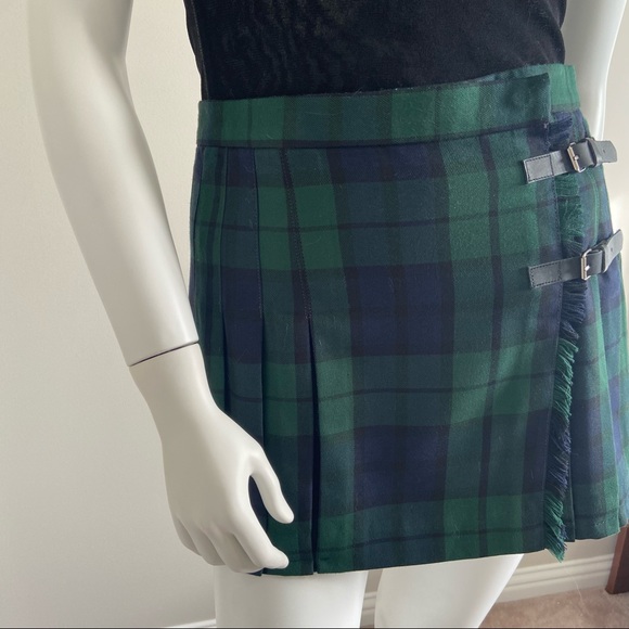 Tommy Hilfiger skirt - Picture 4 of 11